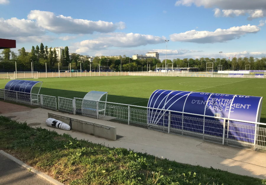 [Guide des Agences et des Prestataires] BR Events accompagne le Paris FC dans le branding et la signalétique de son stade et centre d&#039;entrainement