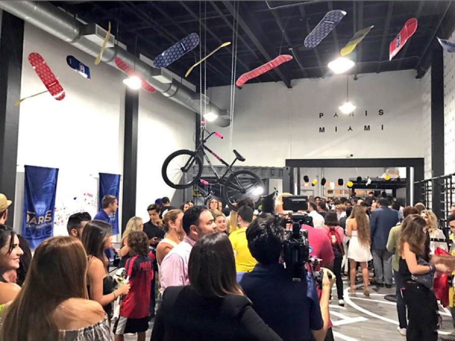 Un pop-up store lifestyle PSG à Miami