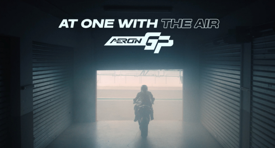 [LAFOURMI] Shark lance son nouveau casque Aeron GP avec la campagne “At one with the air”