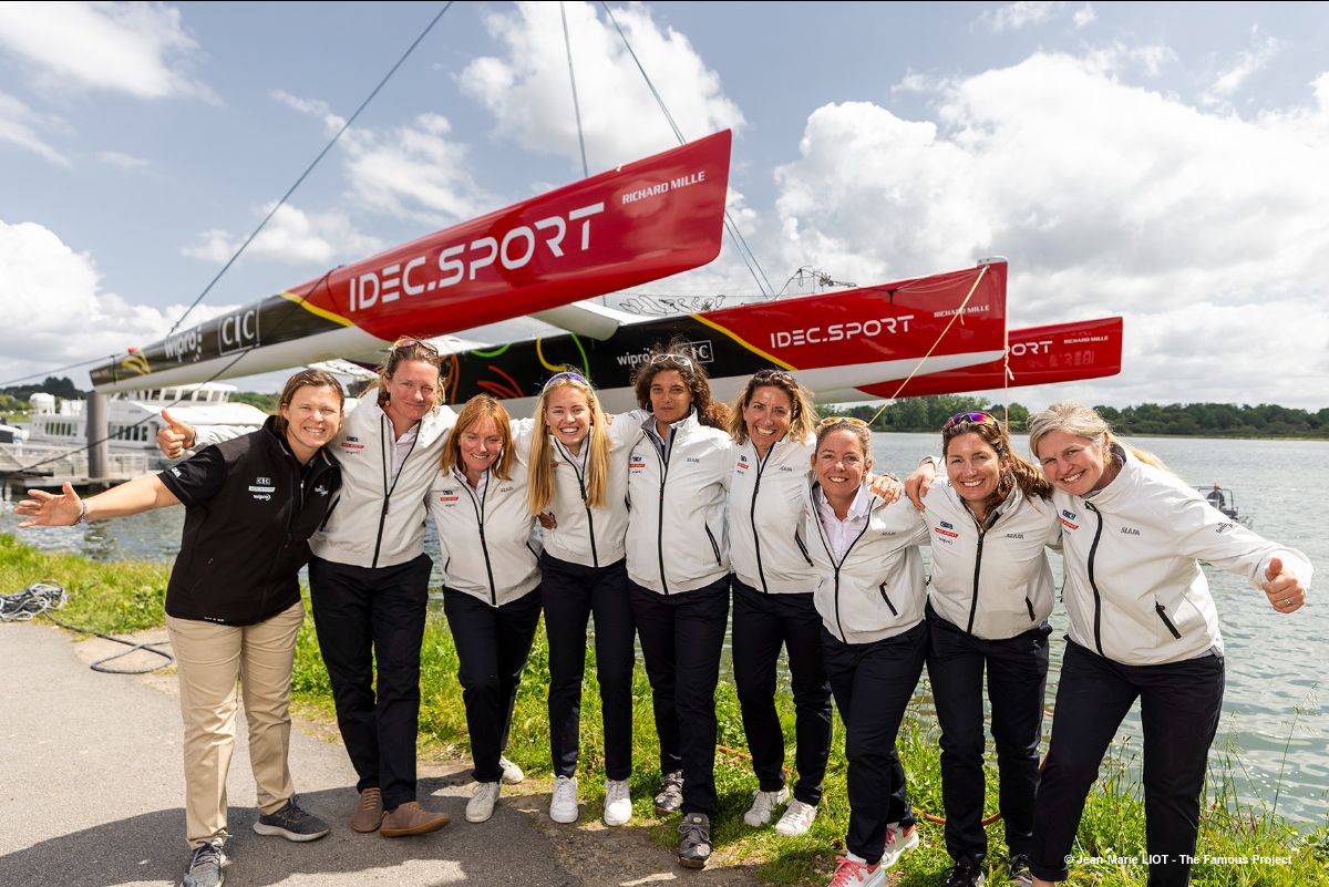 7f9c0521 014c 28be 2403 55faee35b80a