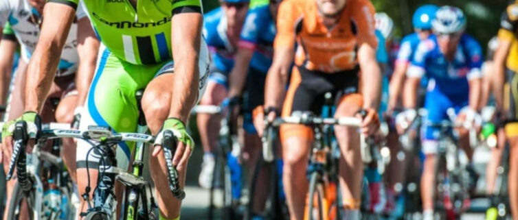 [FDJ] La Fondation FDJ invite des jeunes accompagnés  par le Secours populaire français  sur le Tour de France 2023