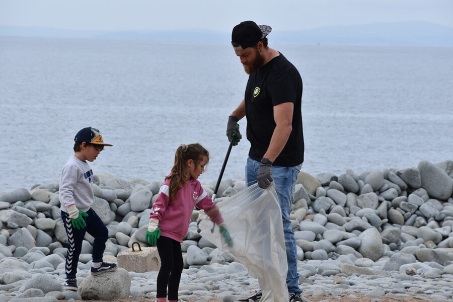 [LNH]  Bilan du plogging - la barre des 2 tonnes de déchets ramassés franchie !