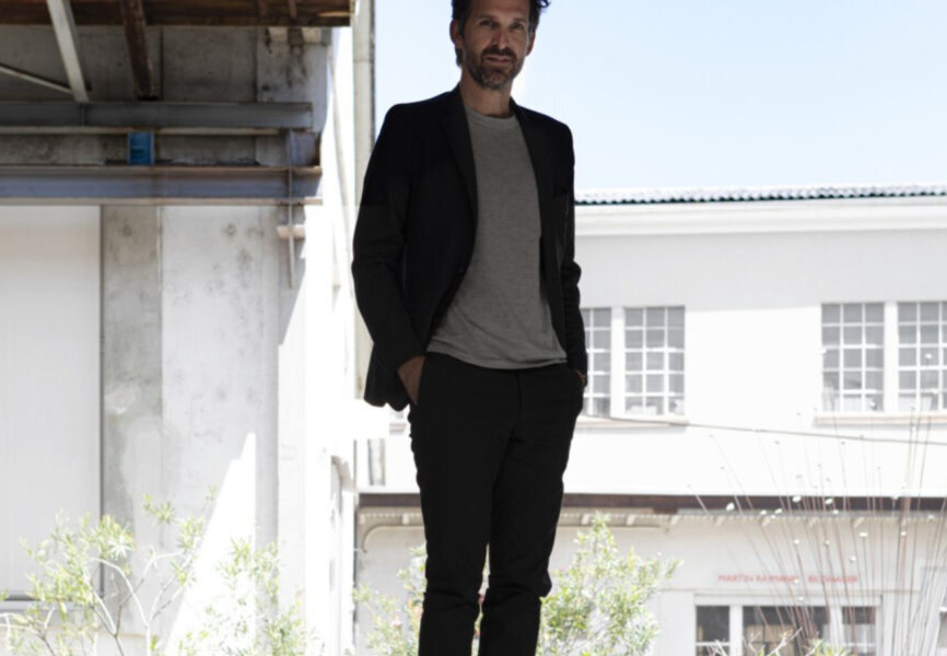 [PARIS 2024] Paris 2024 choisit de s’associer avec le designer Mathieu Lehanneur pour créer ses torches et vasques olympiques et paralympiques