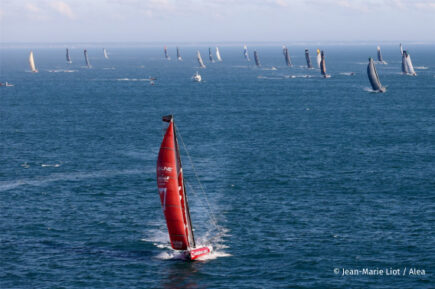 COM’OVER EMBARQUE POUR LE VENDÉE GLOBE 2024