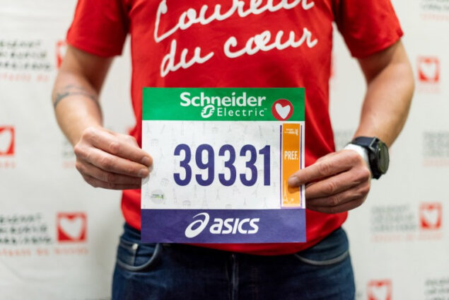 Mécénat Chirurgie Cardiaque réitère l'opération "Les coureurs du coeur" lors du Schneider Electric Marathon de Paris