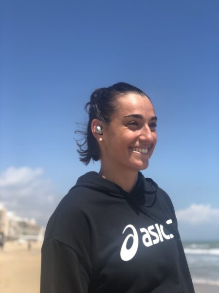 Sport Plus Conseil orchestre la collaboration entre KEF et Caroline Garcia