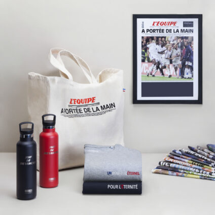 L’AGENCE WEEMATCH ACCOMPAGNE L’ÉQUIPE POUR LE LANCEMENT DE SA COLLECTION DE PRODUITS MERCHANDISING