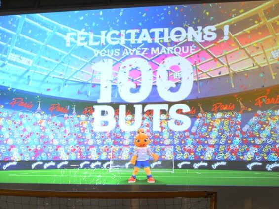 J-100 avant la Coupe du Monde féminine de la FIFA