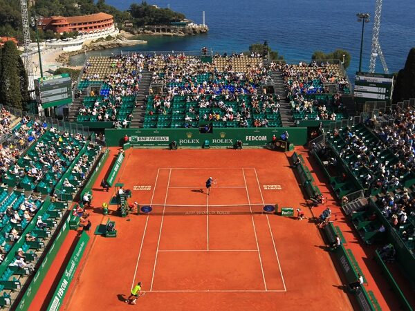 BNP Paribas, 10 ans à Monte Carlo