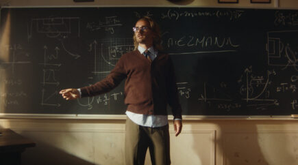 [Decathlon x LAFOURMI] Antoine Griezmann, Decathlon et Lafourmi font leur rentrée avec la campagne mondiale CLR Academy.