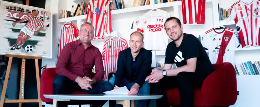 [Adidas]  Adidas prolonge avec Ajaccio