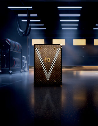 [LVMH] Louis Vuitton s'associe à la Formula 1® dans un partenariat mondial, et crée des malles Trophées sur mesure pour les principaux GRAND PRIX
