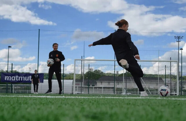 [Matmut]  La Matmut et Quevilly – Rouen Métropole célèbrent le foot au féminin