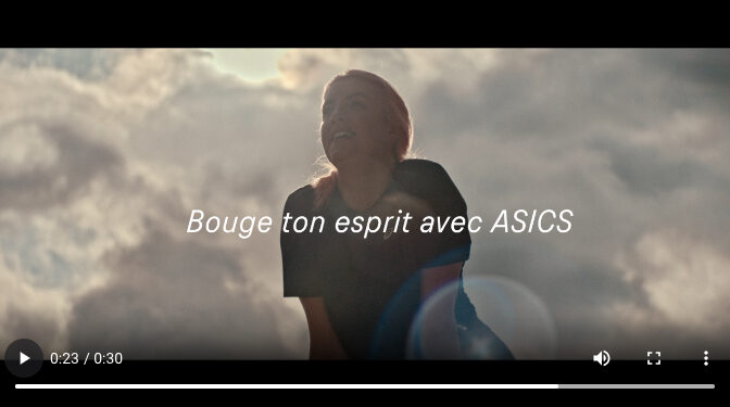 [ASICS] BOUGE TON ESPRIT AVEC ASICS LA NOUVELLE CAMPAGNE D'ASICS S'AFFICHE EN TV