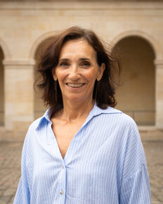 Magali TÉZENAS DU MONTCEL