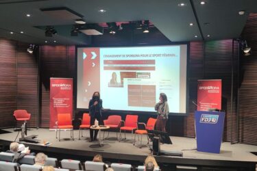 ÉTUDE SPORT AU FÉMININ X TWO CIRCLES