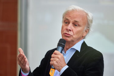 SANS TRANSITION : LE MAG' DU MARKETING SPORTIF