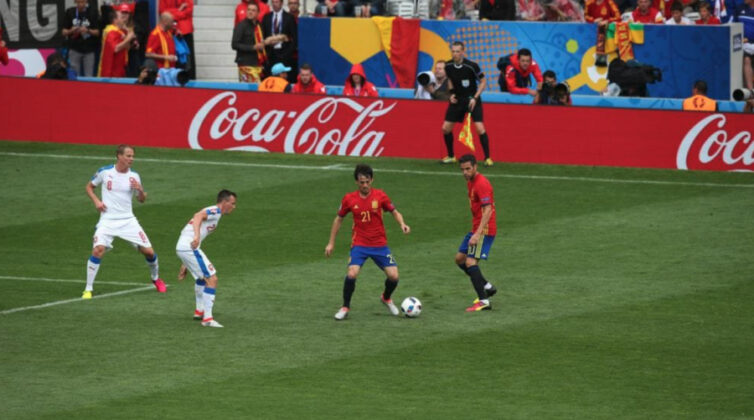 89317559538b439fe782499bb16e1f6e_XL