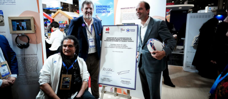 960abc45fa4f0d7d5104887b741c12d4_XL