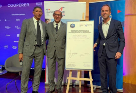 c3f760f6aa6487f01fc51f3155ce5c51_XL