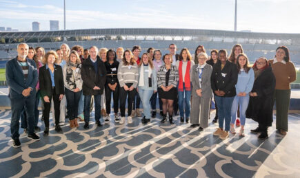 000ae0f15a95bad5b5f3c1a001d23e05_XL