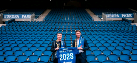 [Racing Club de Strasbourg Alsace] Un engagement sportif sur la durée : Europa-Park prolonge son contrat de Sponsor Officiel du Racing Club de Strasbourg Alsace pour 3 saisons